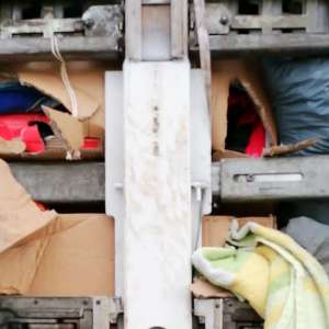 Peste 16 tone de deșeuri oprite la intrarea în țară, la Nădlac II