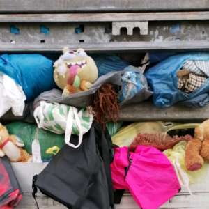 Peste 16 tone de deșeuri oprite la intrarea în țară, la Nădlac II