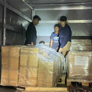 Cetățeni străini depistați în timp ce încercau să iasă ilegal din țară