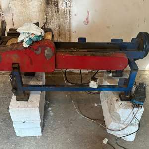 Percheziţii, identificarea a peste 1000 de trimiteri poştale şi tone de tutun confiscate în cauza privind destructurarea unei reţele româno-bulgare specializată în contrabanda cu produse din tutun