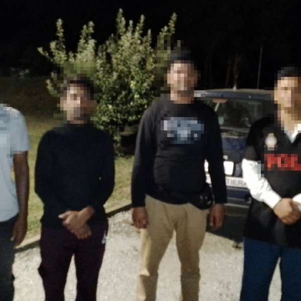 Patru cetățeni din India și Sri Lanka, depistaţi de poliţiştii de frontieră timișeni