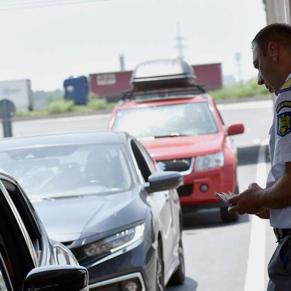 Minor, cetăţean turc, depistat de polițiștii de frontieră în portbagajul unui autoturism