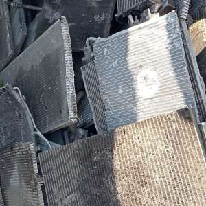 Peste 1.300 kg deşeuri oprite la PTF Borș