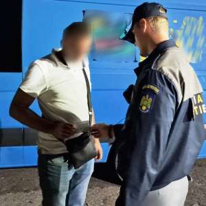 Dosar penal pentru fals material în înscrisuri oficiale