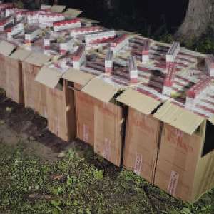 Autoturism încărcat cu 17.000 pachete țigări, confiscat la Lupcina