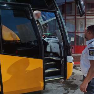 Urmărit pentru spargeri de locuinţe în Portugalia, depistat de poliţiştii de frontieră la Stânca