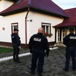Percheziții într-un dosar de contrabandă cu țigări, în Suceava și alte 5 județe din țară