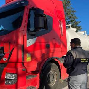 Atestat profesional fals, descoperit la controlul de frontieră