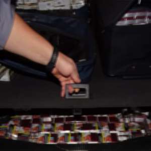 40.000 țigarete depistate ascunse, într-un locaș special amenajat  dar și sub roata de rezervă ale unui autoturism, la Calafat
