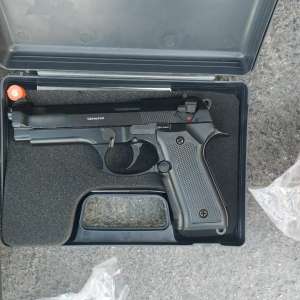 1.520 de arme neletale supuse autorizării descoperite de polițiștii de frontieră într-un camion în P.T.F. Isaccea