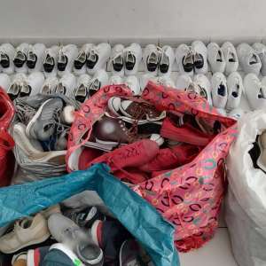 Peste 200 de bunuri contrafăcute, ridicate în vederea confiscării  de polițiștii de frontieră mehedințeni