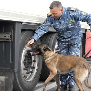 Noi echipamente performante de supraveghere, donate de BAT România, au intrat în dotarea Poliției de Frontieră Române