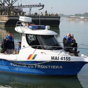 Noi echipamente performante de supraveghere, donate de BAT România, au intrat în dotarea Poliției de Frontieră Române