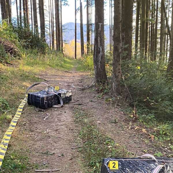 Țigări în valoare de aproximativ 35.000 lei confiscate la frontiera de nord