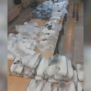 Parfumuri şi încălţăminte sport contrafăcute, în valoare de 193.000 lei, descoperite de poliţiştii de frontieră constănţeni