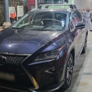 Autoturism căutat de autorităţi, depistat la controlul de frontieră la PTF Sculeni