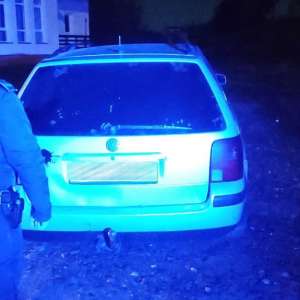 La volan, fără drept