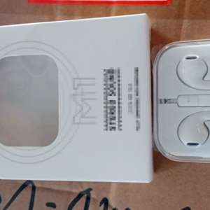 Bunuri susceptibile a fi contrafăcute în valoare de 322.000 lei, descoperite de poliţiştii de frontieră din cadrul Gărzii de Coastă