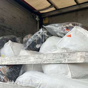 Peste 29 tone deşeuri oprite la intrarea în țară