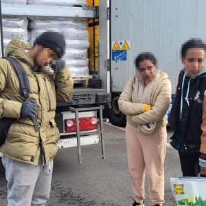 Treizeci și cinci de cetățeni străini opriţi din încercarea de a trece ilegal frontiera în Ungaria