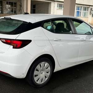 Autoturism și autoutilitară, căutate de autoritățile din România și Germania, descoperite în P.T.F. Giurgiu