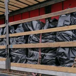 Deşeuri identificate în mai multe transporturi la granița de vest.  Peste 72 de tone provenite din Germania, Italia și Olanda