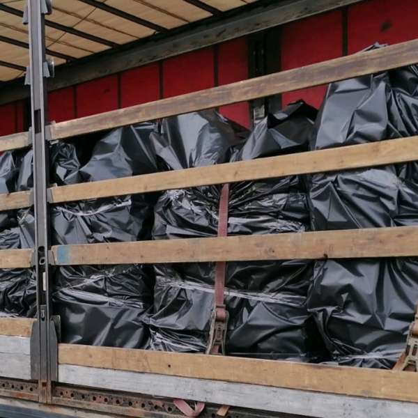 Deşeuri identificate în mai multe transporturi la granița de vest. Peste 72 de tone provenite din Germania, Italia și Olanda