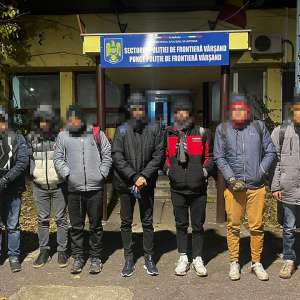 22 de cetăţeni străini, opriți la graniţa cu Ungaria