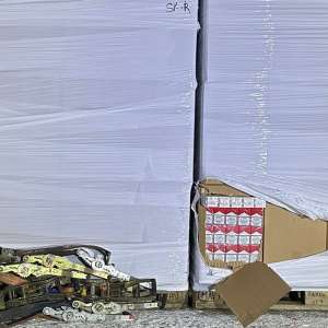Mega captură de țigări în valoare de 1,5 milioane de euro, descoperite la P.T.F. Nădlac II