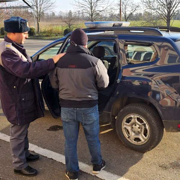 Condamnat căutat de autoritățile din România, depistat la controlul de frontieră