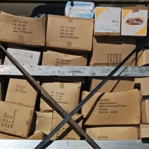 Deşeuri din  Germania oprite la Borș II. Peste 47 tone de diverse bunuri