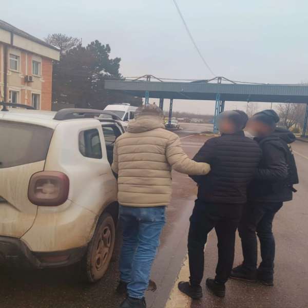 "Cariera" de traficant de migranți a unui tânăr s-a terminat la Albița
