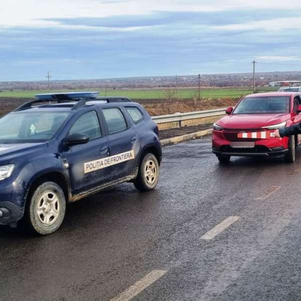 Tânăr cu permis suspendat, depistat în trafic