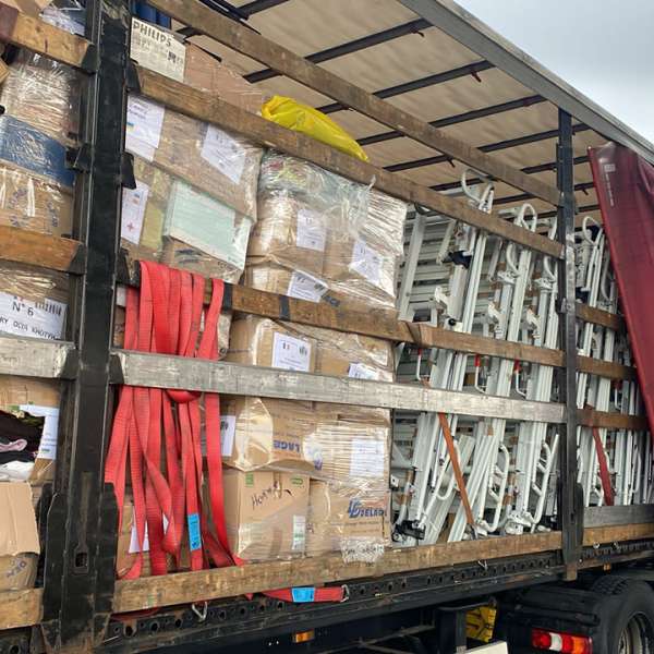 Peste 250 de tone de deşeuri, oprite la intrarea în ţară în Borș II și Nădlac II