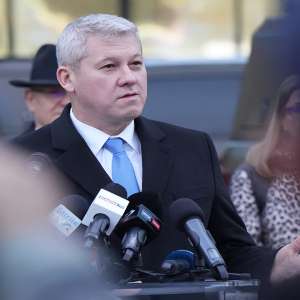 Cinci autospeciale de supraveghere cu termoviziune şi 83 de autospeciale de patrulare, achiziționate din fonduri europene nerambursabile au intrat în dotarea Poliției de Frontieră Române