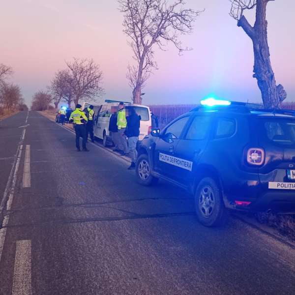Şapte cetățeni străini care au trecut ilegal frontiera de stat, descoperiți de polițiștii de frontieră din cadrul Gărzii de Coastă