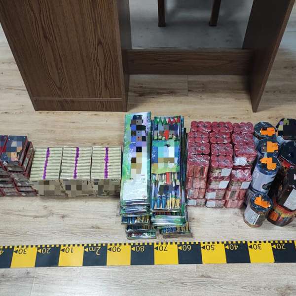 Materiale pirotehnice în valoare de 4.903 lei, descoperite în urma unei acțiuni a polițiștilor de frontieră sătmăreni