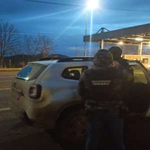 Condamnat la 15 ani pentru crimă, căutat de autorități,depistat și reținut în PTF Albița