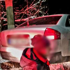 Focuri de armă și urmărire pe zăpadă pentru a opri o mașină încărcată cu țigări de contrabandă