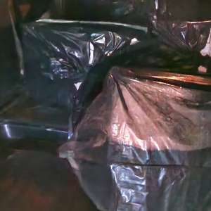 Focuri de armă și urmărire pe zăpadă pentru a opri o mașină încărcată cu țigări de contrabandă