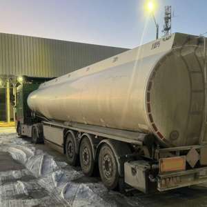 Remorcă cisternă, în valoare de 30.000 de euro, căutată de autoritățile croate, descoperită în PTF Siret