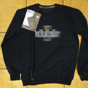 Articole vestimentare și marochinărie, susceptibile a fi contrafăcute,  descoperite într-un autocamion în P.T.F. Calafat