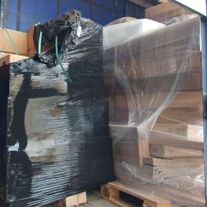 Parfumuri contrafăcute, în valoare de peste 300.000 lei, descoperite de polițiștii de frontieră giurgiuveni