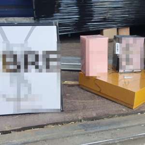 Parfumuri contrafăcute, în valoare de peste 300.000 lei, descoperite de polițiștii de frontieră giurgiuveni