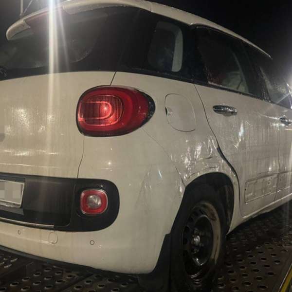 Mașină căutată de autoritățile italiene, oprită la frontieră