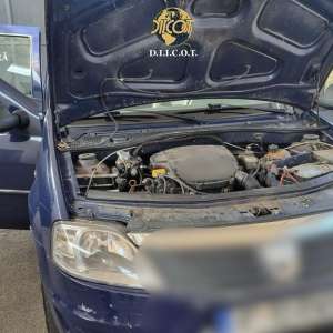 Aproape un kilogram de cocaină descoperit într-un autoturism, la intrarea în ţară prin Punctul de Trecere a Frontierei Giurgiu