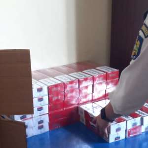 20.00 de pachjete de țigări de proveniență duty free, ascunse și nedeclarate, descoperite de polițiștii de frontieră în portul Constanța