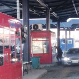 Căutați de autoritățile din Germania, depistați de polițiștii de frontieră la Sculeni