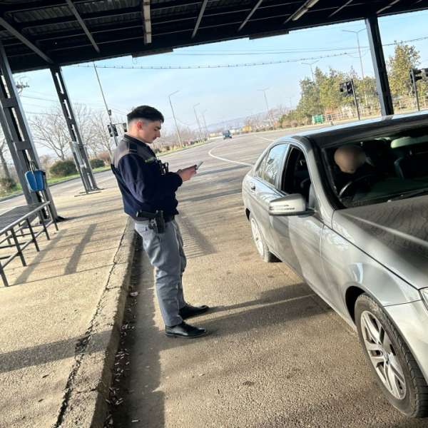 Descoperit în trafic, deși era posesor de permis nerecunoscut de legea română