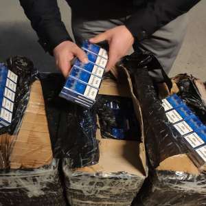 Țigări în valoare de 75.000 lei confiscate la frontiera de nord